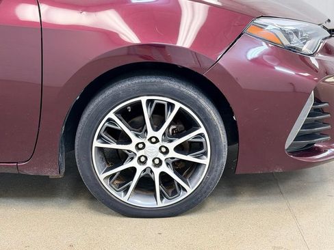 Used 2017 Toyota Corolla SE 50th Anniversary FWD image 4