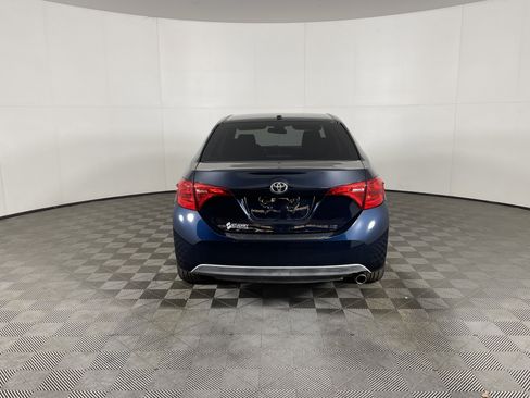 Used 2018 Toyota Corolla SE image 4
