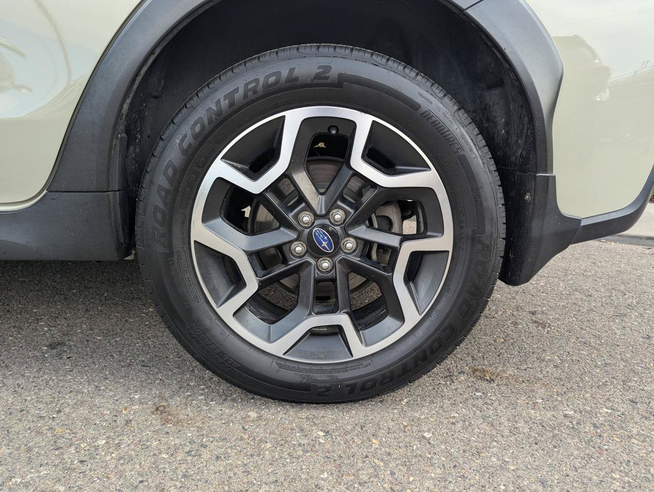 Used 2017 Subaru Crosstrek 2.0i Limited AWD/4WD image 25