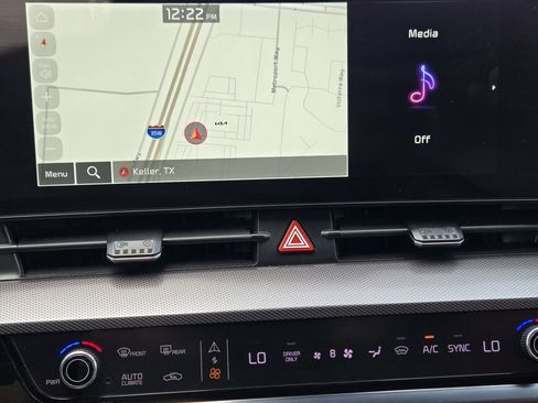 Used 2023 Kia Sportage SX Prestige image 8