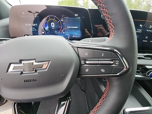 New 2026 Chevrolet Equinox RS w/ Convenience Package III image 19