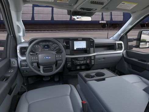 New 2026 Ford F450 2WD Regular Cab Super Duty image 9