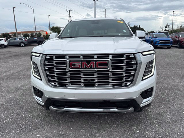 Used 2025 GMC Yukon XL Denali w/ Sun & Power Step Package AWD/4WD image 8
