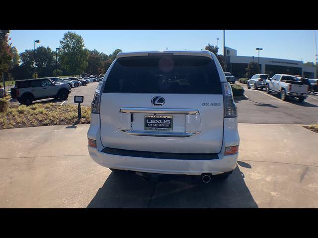Used 2020 Lexus GX 460 Premium w/ Premium Package AWD/4WD image 7