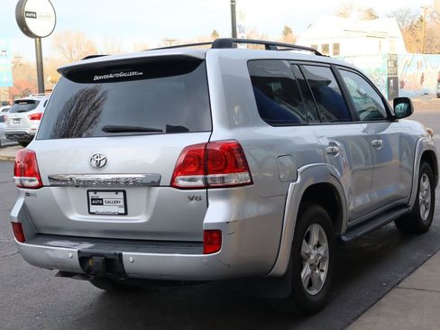 Used 2009 Toyota Land Cruiser image 5
