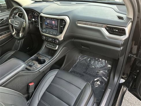 Used 2020 GMC Acadia Denali image 29