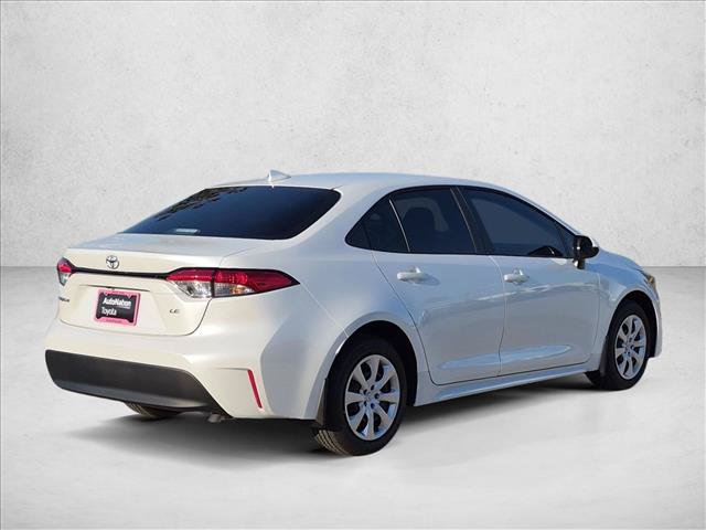 New 2027 Toyota Corolla LE FWD image 2