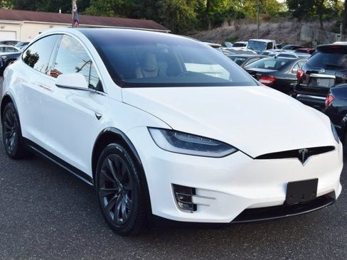 Used 2019 Tesla Model X 100D AWD/4WD image 14
