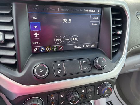 Used 2022 GMC Acadia SLT w/ Preferred Package image 15