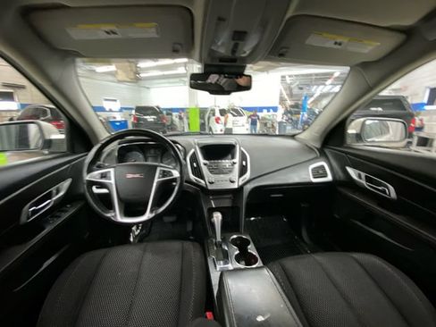 Used 2015 GMC Terrain SLE w/ Convenience Package AWD/4WD image 26