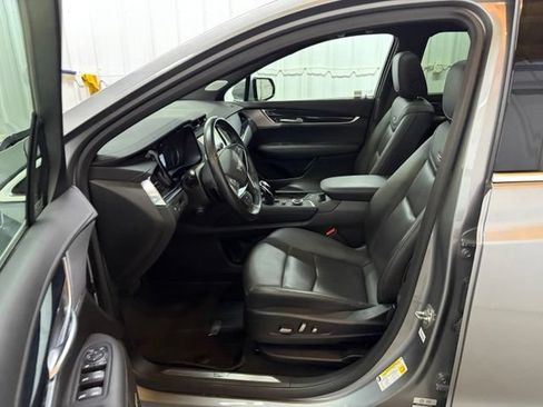 Used 2024 Cadillac XT5 Premium Luxury w/ LPO, Floor Liner Package AWD/4WD image 30