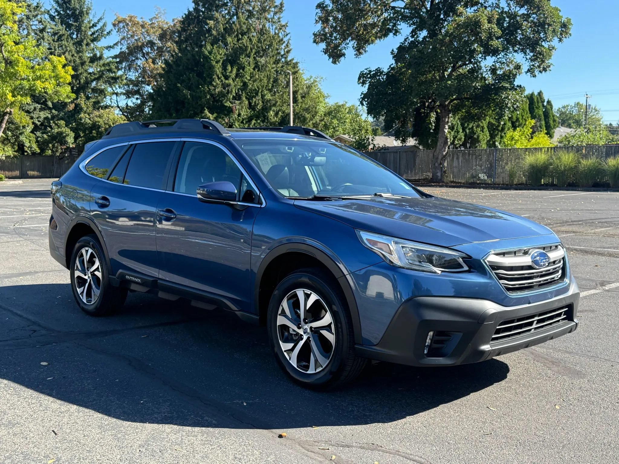 Used 2022 Subaru Outback Limited AWD/4WD image 8