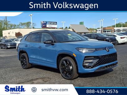 New 2026 Volkswagen Tiguan SE R-Line
