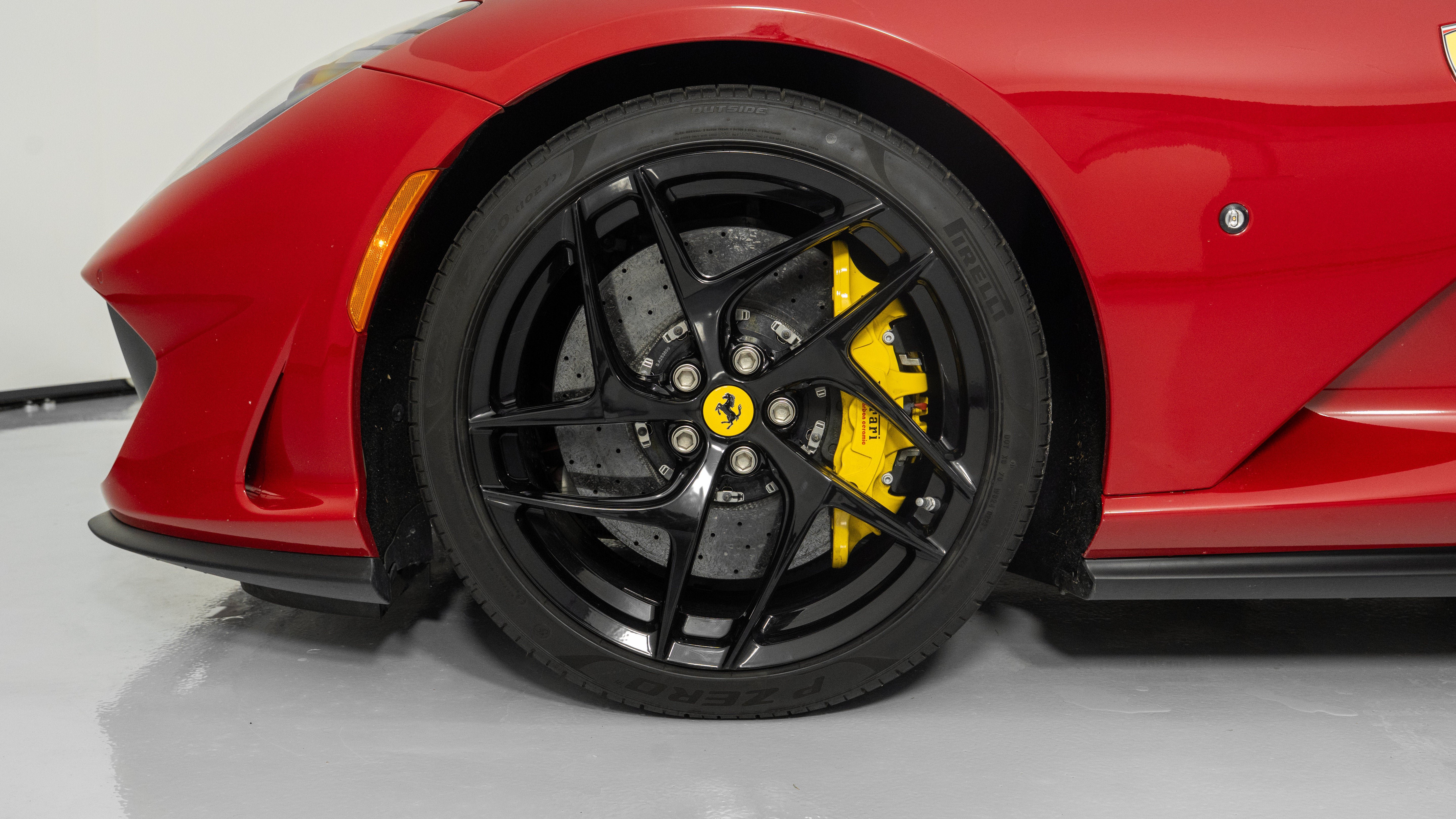 Certified 2018 Ferrari 812 Superfast RWD image 9