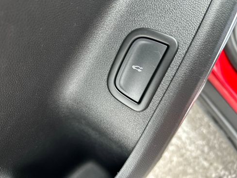 Used 2024 Chevrolet Traverse Z71 w/ Enhanced Driving Package image 14