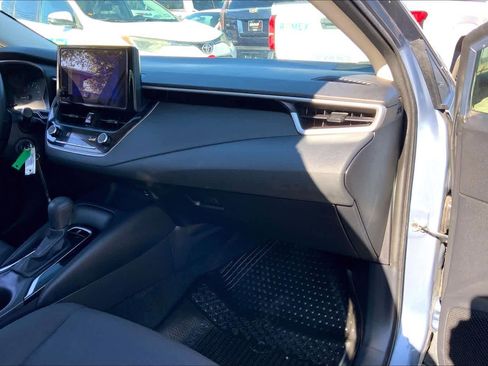 Used 2024 Toyota Corolla LE image 17