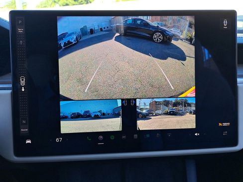 Used 2023 Tesla Model X image 27