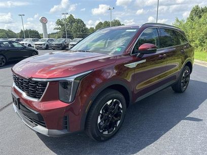 New 2025 Kia Sorento S