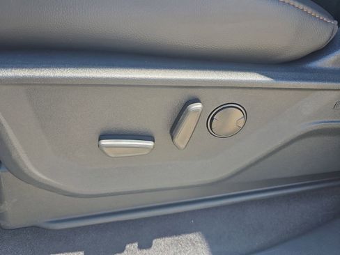 New 2025 Ford F150 Lariat w/ Equipment Group 501A Mid image 11