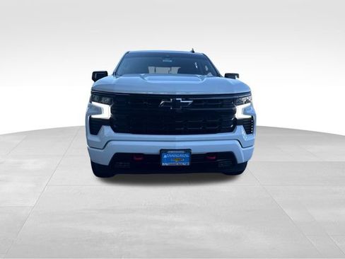 Certified 2023 Chevrolet Silverado 1500 RST w/ Redline Edition AWD/4WD image 8