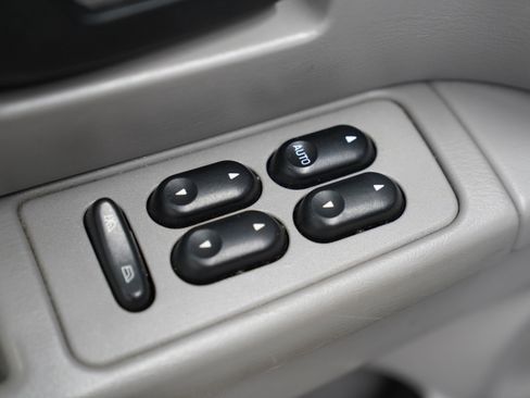 Used 2007 Ford Taurus SE image 16