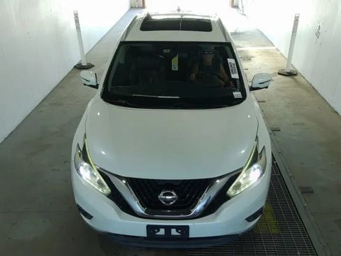 Used 2017 Nissan Murano Platinum w/ Platinum Technology Package FWD image 4