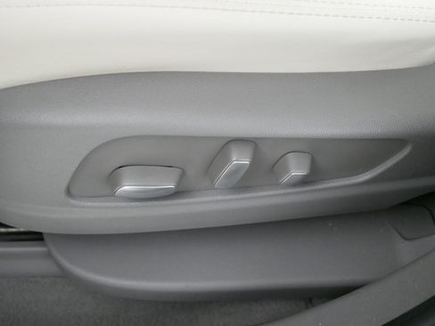 Used 2023 Cadillac XT5 Premium Luxury w/ Technology Package image 19