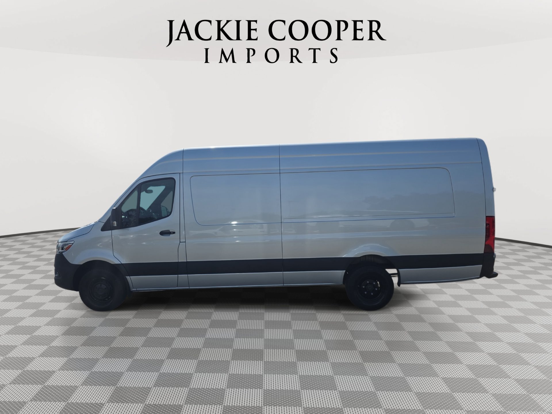 Used 2023 Mercedes-Benz Sprinter 3500 image 8