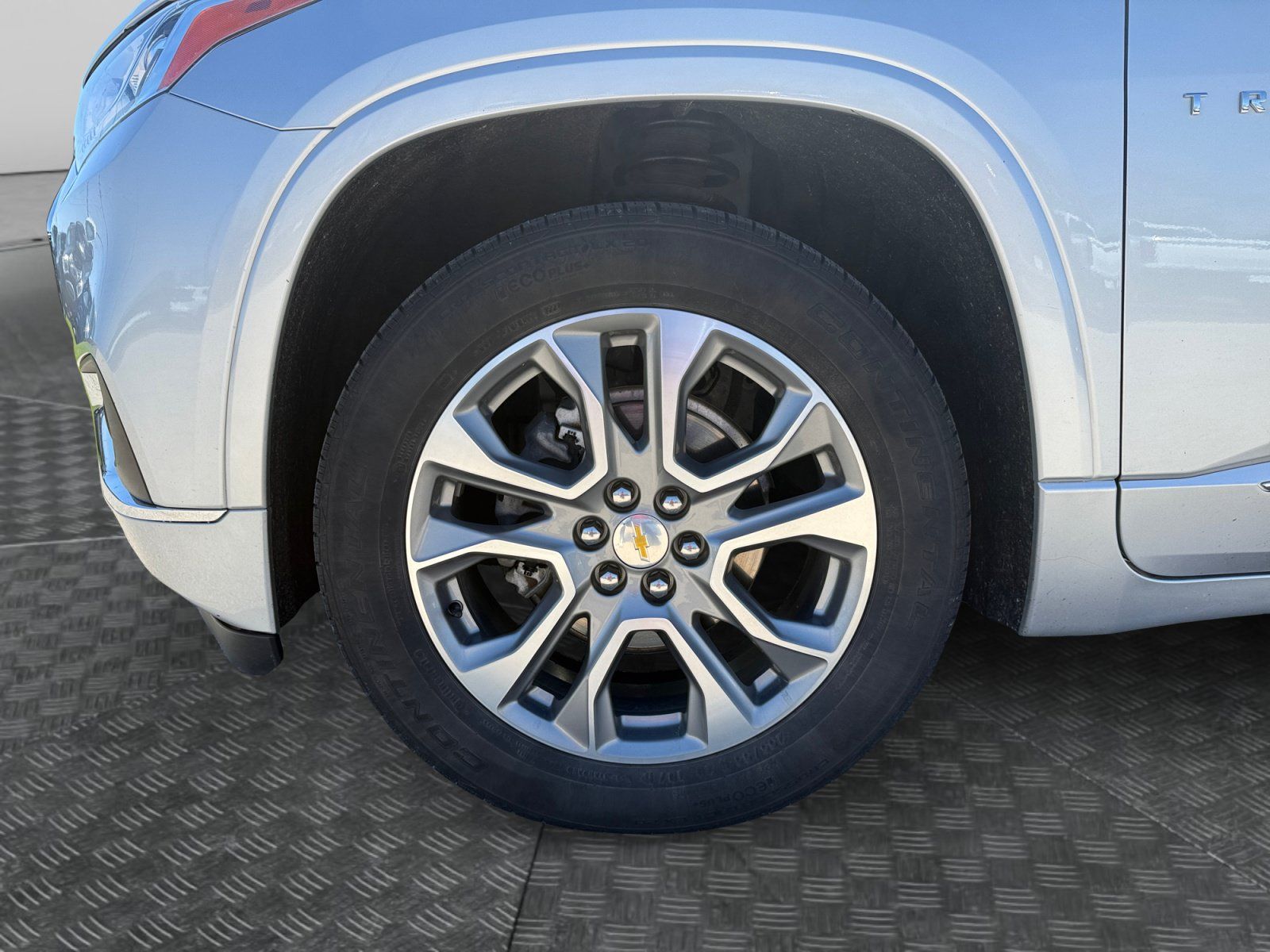 Certified 2021 Chevrolet Traverse Premier w/ LPO, Floor Liner Package AWD/4WD image 14