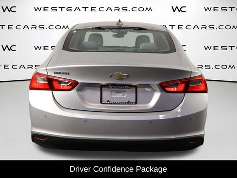 Used 2022 Chevrolet Malibu LS w/ Driver Confidence Package II FWD image 4