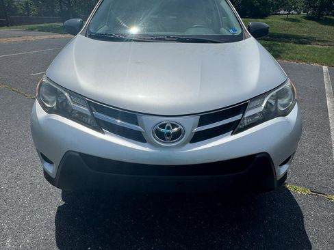 Used 2013 Toyota RAV4 LE AWD/4WD image 22