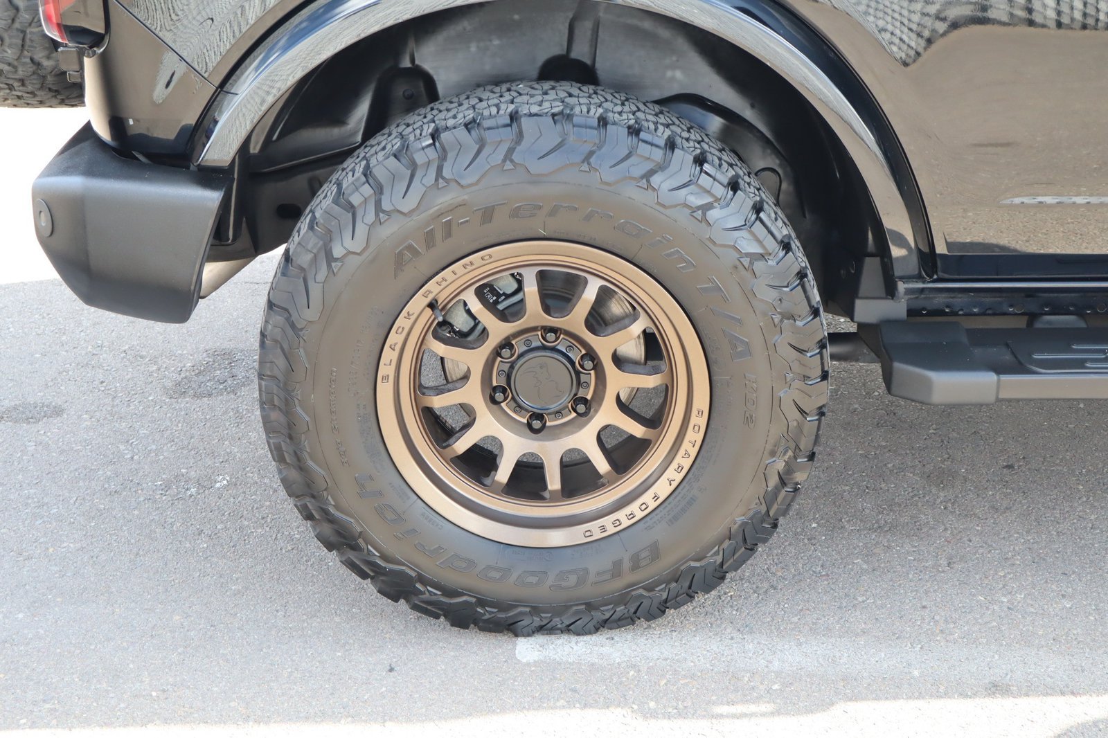 Used 2022 Ford Bronco Outer Banks AWD/4WD image 11