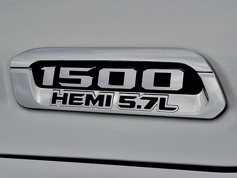 Used 2022 RAM 1500 Laramie image 30