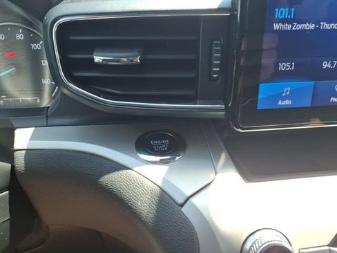 Used 2024 Ford Explorer XLT w/ Equipment Group 202A AWD/4WD image 22
