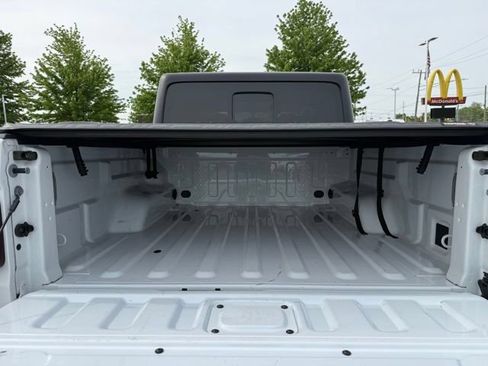 Used 2022 Jeep Gladiator Sport AWD/4WD image 30