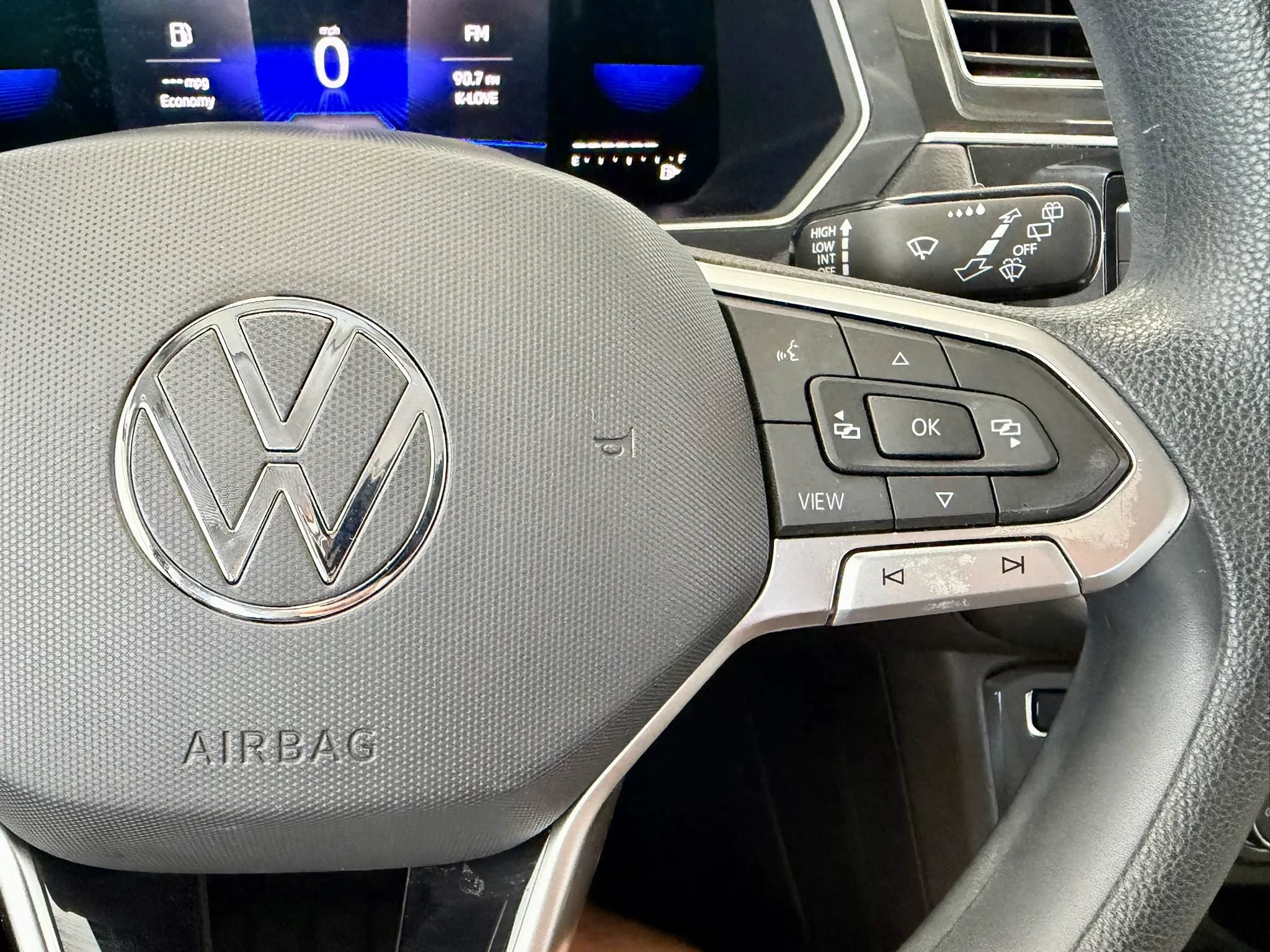 Used 2022 Volkswagen Tiguan S AWD/4WD image 29