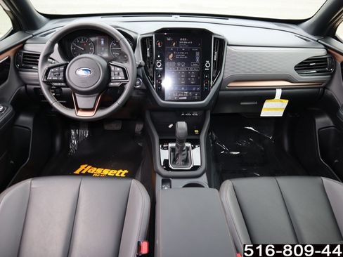 Used 2025 Subaru Forester Sport AWD/4WD image 10
