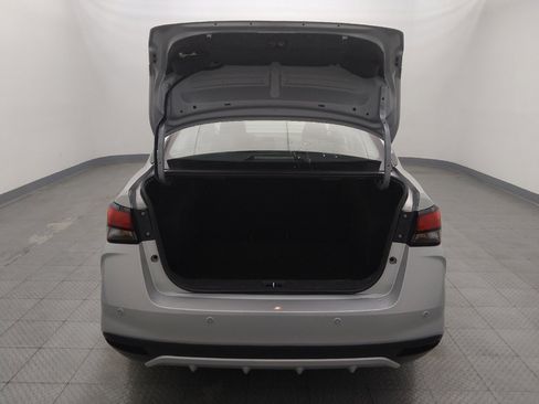 Used 2024 Nissan Versa SV FWD image 29