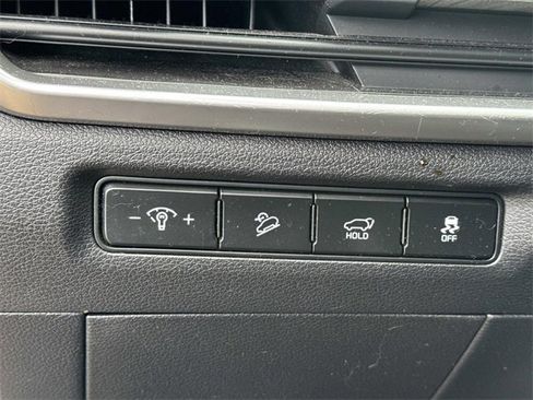 Used 2023 Kia Telluride EX w/ EX Captain's Chair Package image 27