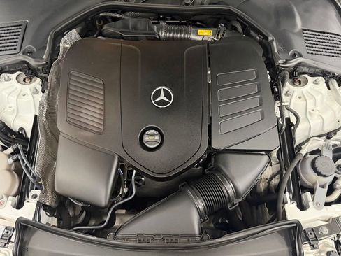 Used 2022 Mercedes-Benz C 300 4MATIC Sedan image 9