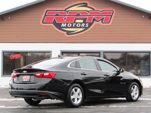 Used 2019 Chevrolet Malibu LS w/ Driver Confidence Package image 5