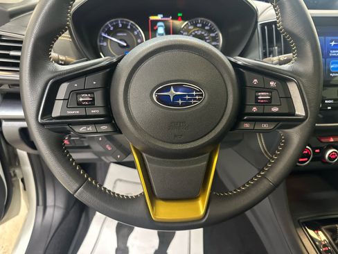 Used 2022 Subaru Crosstrek 2.5i Sport w/ Moonroof Package AWD/4WD image 14