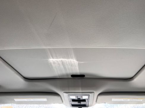 Used 2017 RAM 1500 Express image 22