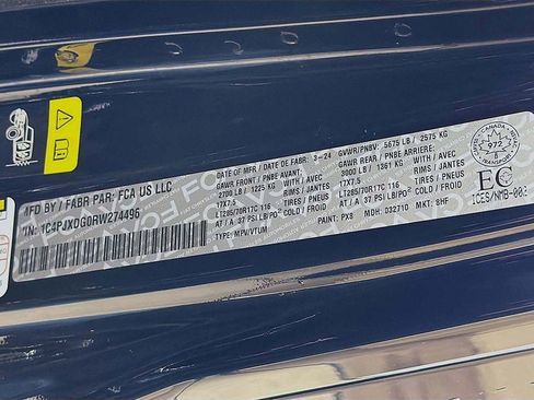 Used 2024 Jeep Wrangler Willys image 35