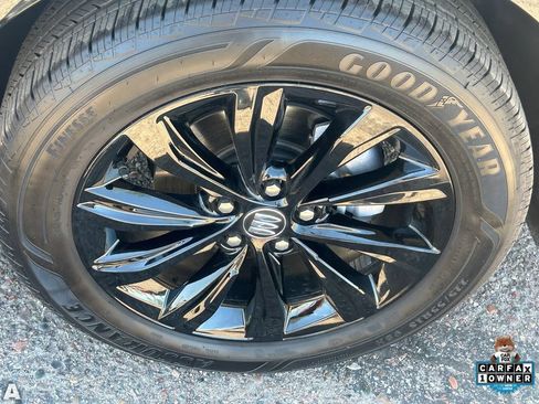 Used 2026 Buick Envista Sport Touring w/ Advanced Safety Package FWD image 10