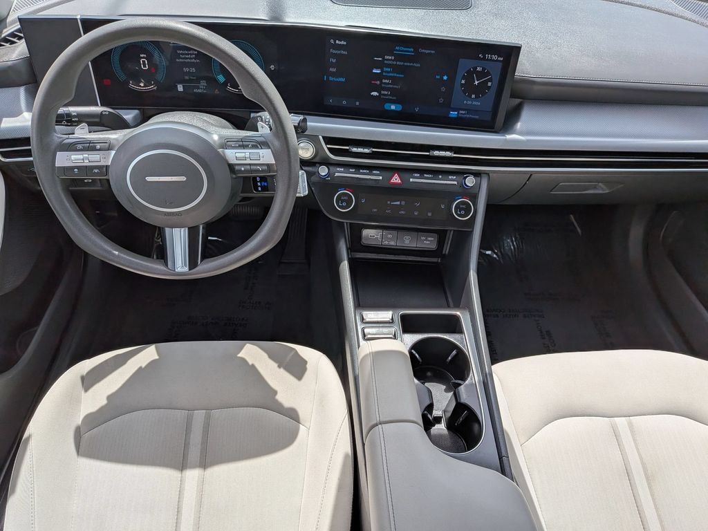Used 2025 Hyundai Sonata SEL FWD image 24