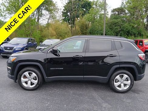 Used 2019 Jeep Compass Latitude AWD/4WD image 3