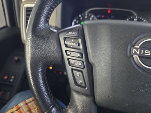 Used 2022 Nissan Frontier SV image 19