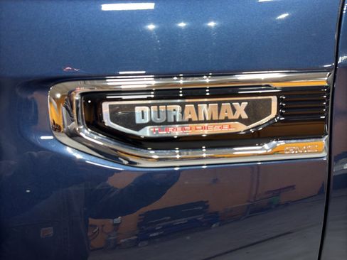 Used 2021 GMC Sierra 1500 SLE w/ X31 Off-Road Package image 12