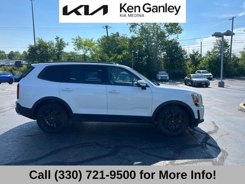 Certified 2022 Kia Telluride EX w/ EX Premium Package AWD/4WD image 5
